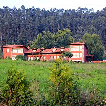 Escuelas De Fuentes Villaviciosa  Ngoại thất bức ảnh